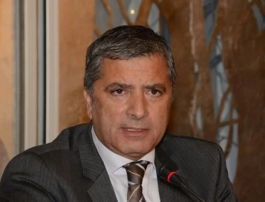 Ο Γ.Πατούλης καταγγέλλει την «Αυγή» για το Σκοπιανό